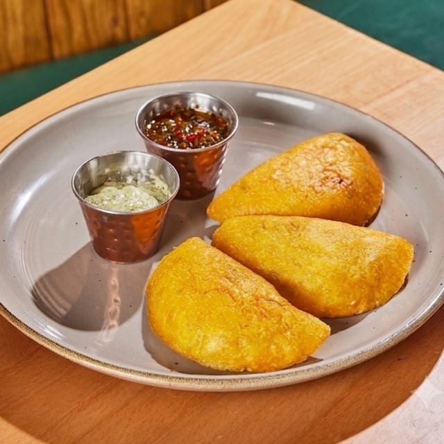 Trío de empanadas.