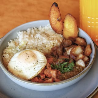 Cazuela de lentejas Lunch Special